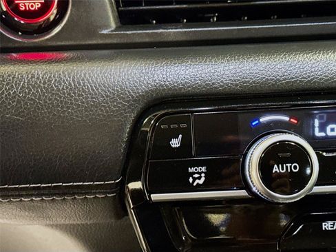 Used 2024 Honda Pilot EX-L image 19