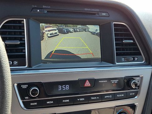 Used 2016 Hyundai Sonata Sport FWD image 17
