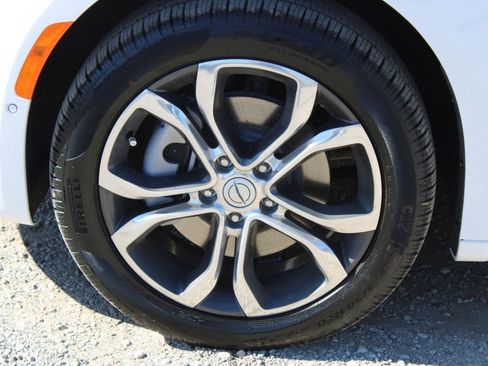 New 2026 Chrysler Pacifica Pinnacle image 8