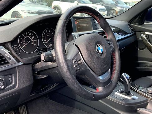 Used 2017 BMW 330i Sedan image 14