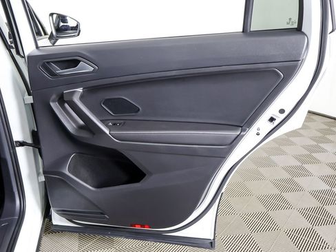 Used 2024 Volkswagen Tiguan S image 25