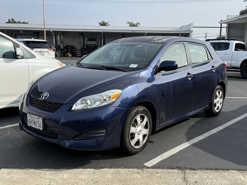 Used 2009 Toyota Matrix image 3