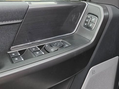 New 2025 Ford F150 Lariat w/ Equipment Group 502A High image 13