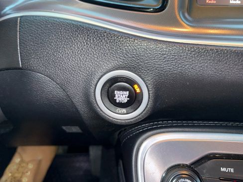 Used 2021 Dodge Challenger GT image 37