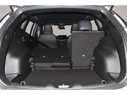 New 2026 Jeep Compass Latitude AWD/4WD image 28