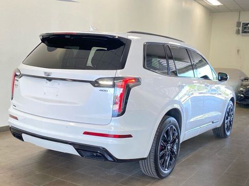 Used 2023 Cadillac XT6 Sport w/ LPO, ONYX Package AWD/4WD image 9