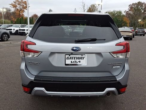 Used 2022 Subaru Forester Touring w/ Popular Package #3 image 5