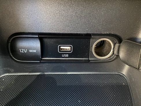 Used 2022 Kia Sportage Nightfall Edition FWD image 14