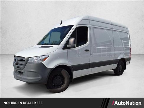 Used 2024 Mercedes-Benz Sprinter 2500 image 1