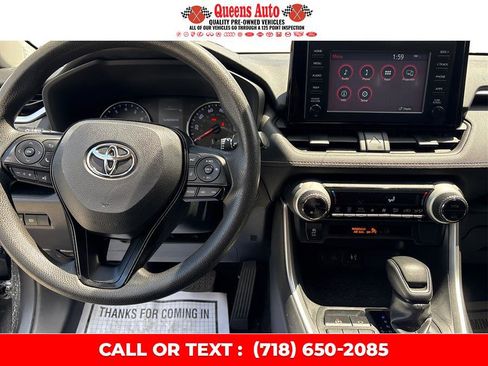 Used 2019 Toyota RAV4 XLE FWD image 15