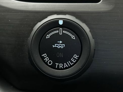 Used 2023 Ford Expedition Max Platinum RWD image 24