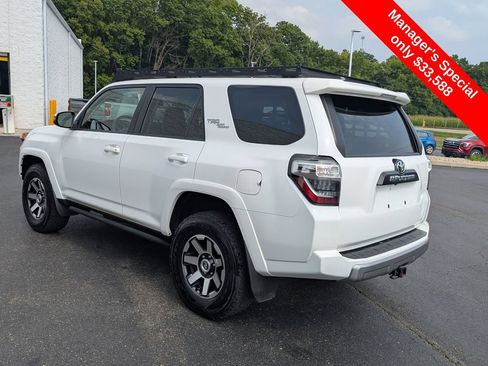 Used 2021 Toyota 4Runner TRD Off-Road Premium AWD/4WD image 5