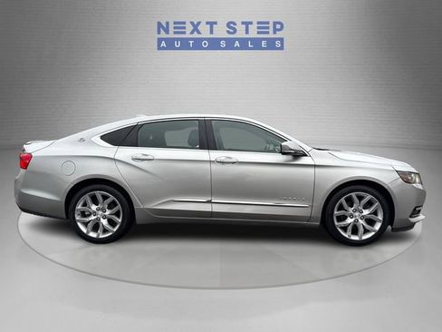 Used 2015 Chevrolet Impala LTZ FWD image 9