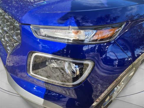 Certified 2023 Hyundai Venue Limited image 9