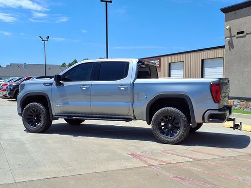 Used 2024 GMC Sierra 1500 AT4 w/ AT4 Premium Package AWD/4WD image 16
