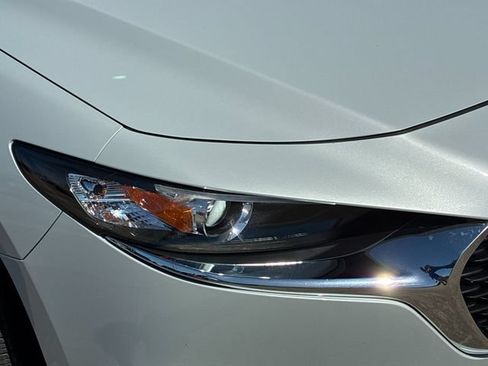 Used 2024 MAZDA MAZDA3 s FWD image 27