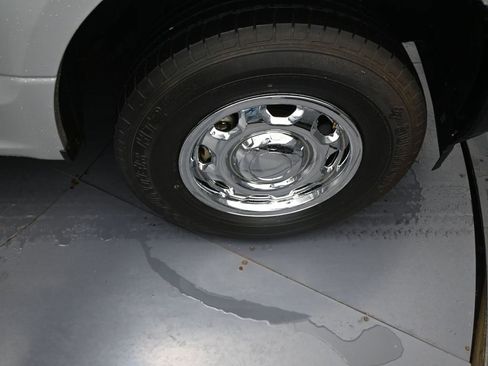 Used 2019 Ford F150 XL w/ XL Power Equipment Group image 27