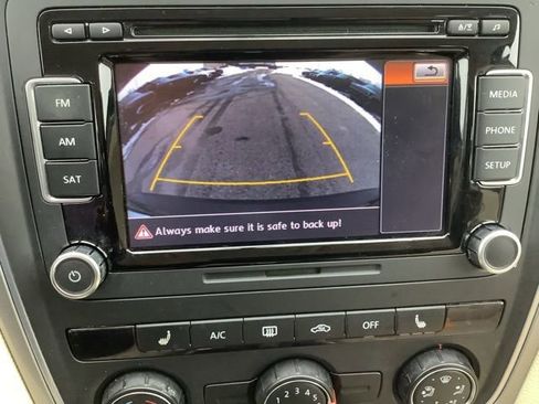 Used 2015 Volkswagen Passat 1.8T Limited Edition image 28