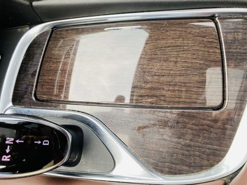 Used 2019 Buick Enclave Avenir w/ Avenir Technology Package image 32