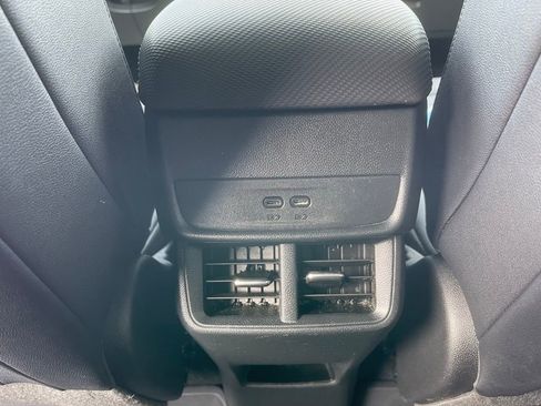 New 2026 Chevrolet Equinox LT w/ Convenience Package II image 25