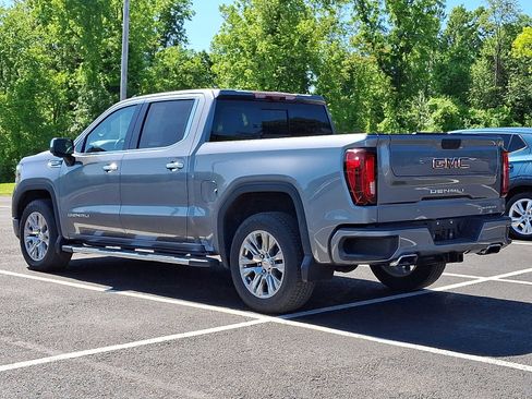 Used 2020 GMC Sierra 1500 Denali w/ Technology Package AWD/4WD image 3