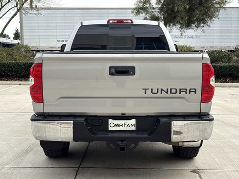 Used 2017 Toyota Tundra SR5 image 4