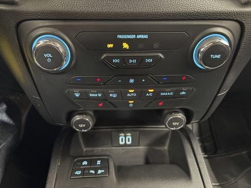 Used 2019 Ford Ranger XLT w/ Equipment Group 302A Luxury image 16