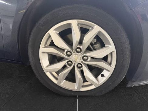 Used 2019 Chevrolet Impala LT image 11