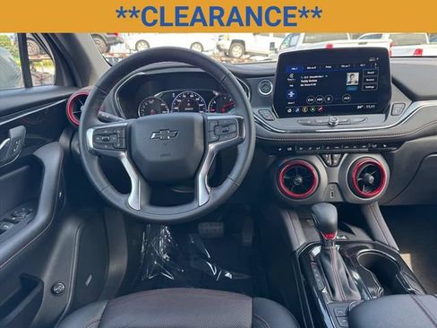Certified 2025 Chevrolet Blazer RS FWD image 20