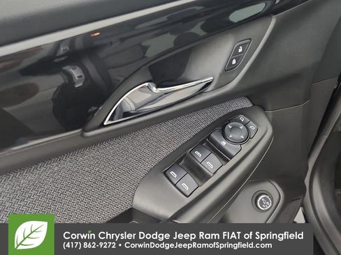 Used 2025 Chevrolet TrailBlazer LT w/ Convenience Package FWD image 21
