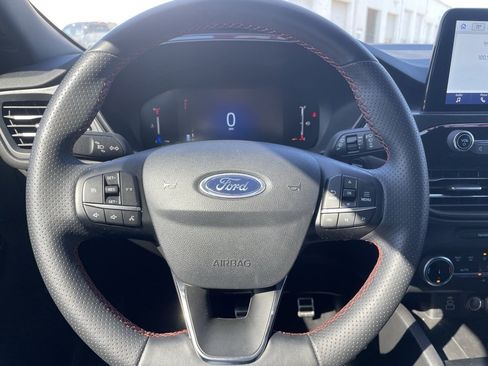 Used 2024 Ford Escape ST-Line image 14