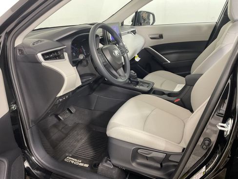 New 2026 Toyota Corolla Cross L FWD image 15