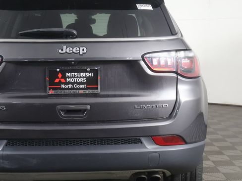 Used 2022 Jeep Compass Limited AWD/4WD image 14