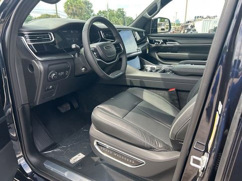 New 2024 Jeep Grand Wagoneer Series II w/ Quick Order Packagew 28T image 10