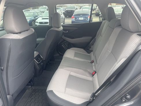 Used 2025 Subaru Outback Premium w/ Popular Package #1A image 14