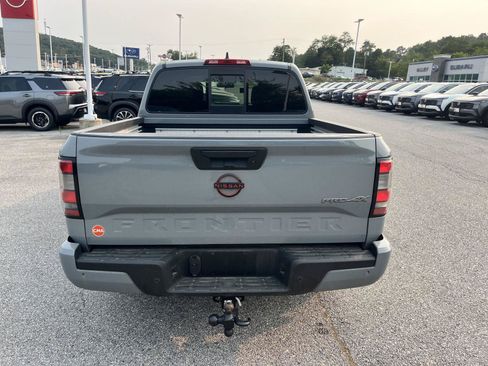 Used 2023 Nissan Frontier PRO-4X w/ Pro Convenience Package AWD/4WD image 6