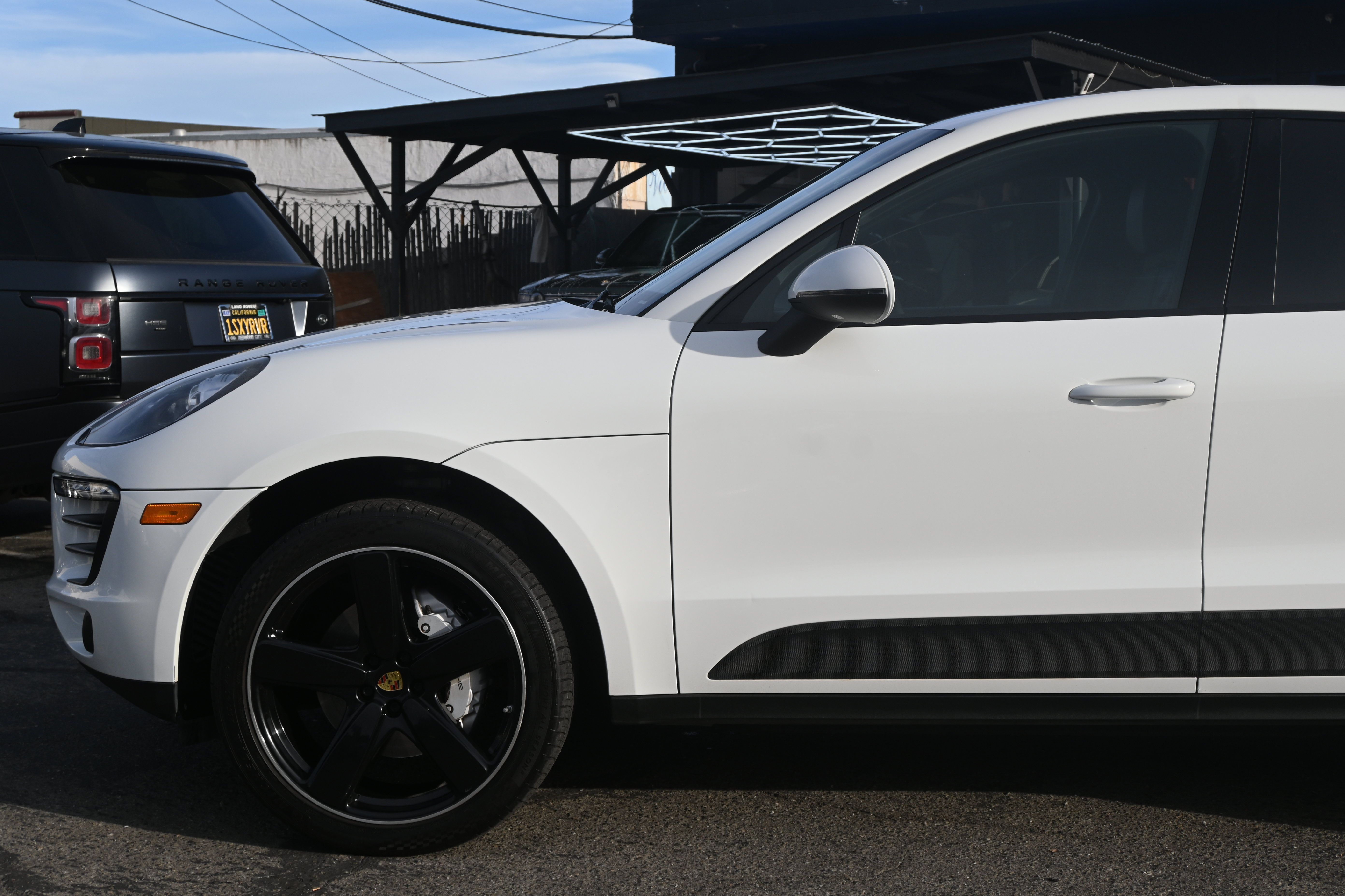 Used 2016 Porsche Macan S AWD/4WD image 9