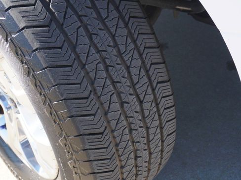 Used 2015 Ford F150 XLT w/ Equipment Group 302A Luxury image 12