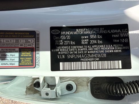 Used 2021 Hyundai Elantra SEL w/ Convenience + Premium Package FWD image 24