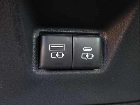 New 2026 Toyota Camry SE image 15