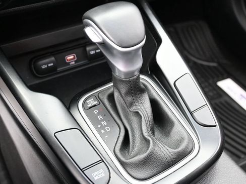 Used 2021 Kia Soul GT-Line FWD image 28