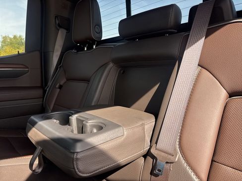 Used 2024 GMC Sierra 1500 Denali w/ Technology Package image 35