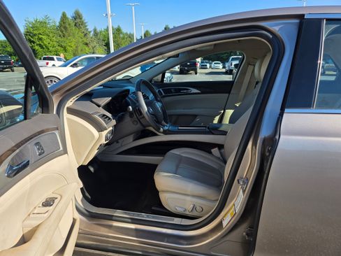 Used 2019 Lincoln MKZ Reserve AWD/4WD image 20