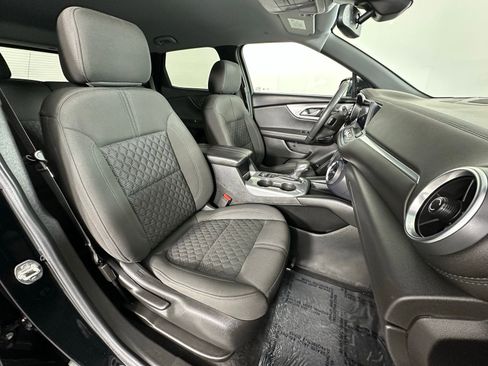 Used 2022 Chevrolet Blazer LT w/ Redline Edition AWD/4WD image 6