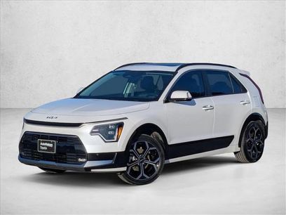 Used 2023 Kia Niro SX Touring