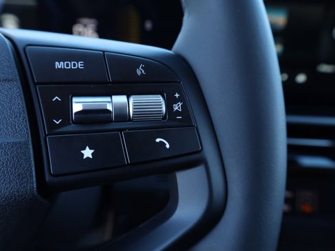 New 2026 Kia Sportage EX image 22