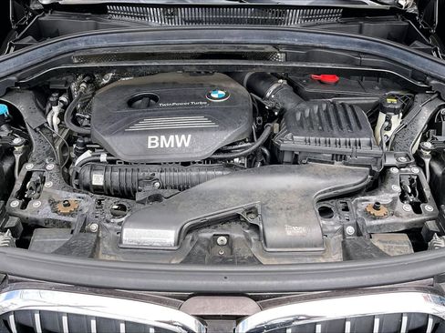 Used 2016 BMW X1 xDrive28i AWD/4WD image 10