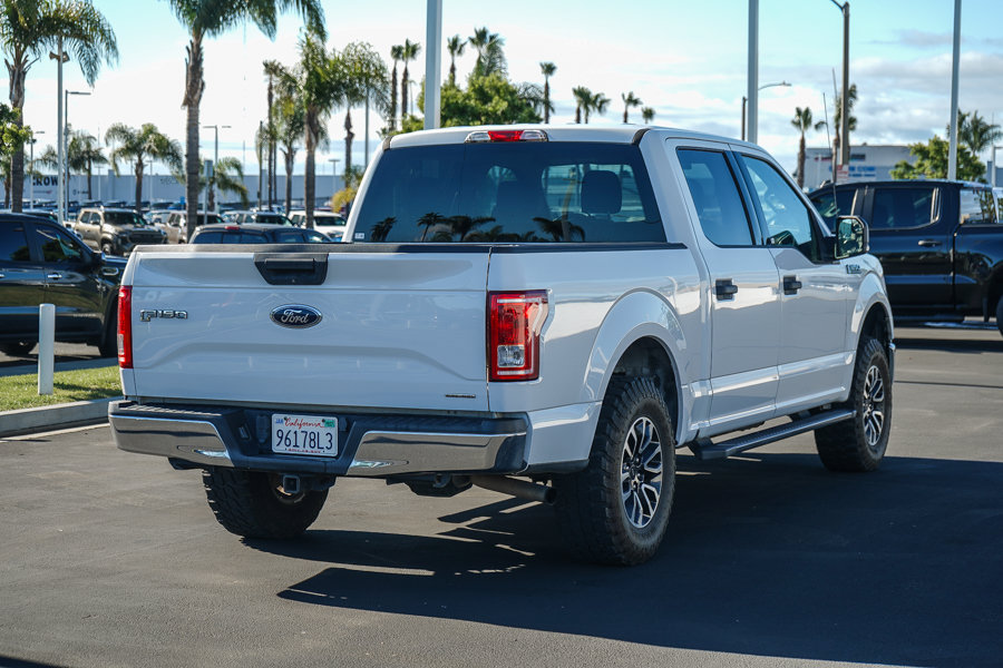 Used 2015 Ford F150 XLT w/ Equipment Group 301A Mid RWD image 4