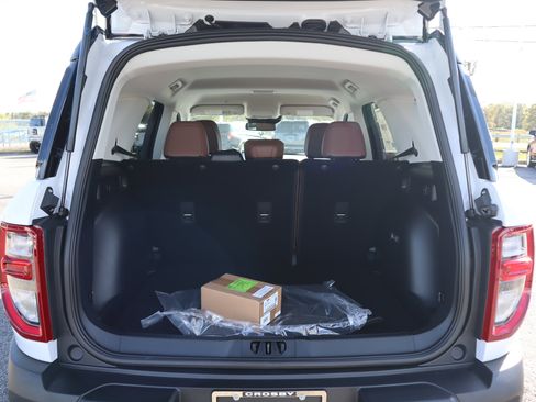 New 2025 Ford Bronco Sport Outer Banks image 6