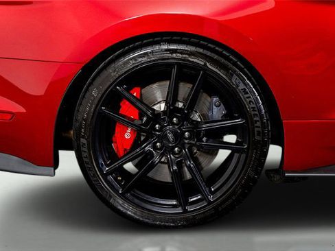 Used 2020 Ford Mustang Shelby GT500 w/ Technology Package image 43